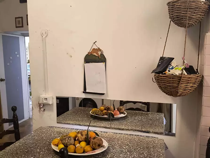 Immagine 6 di Camera in affitto  in Piazza Giuseppe Garibaldi8 a La Spezia