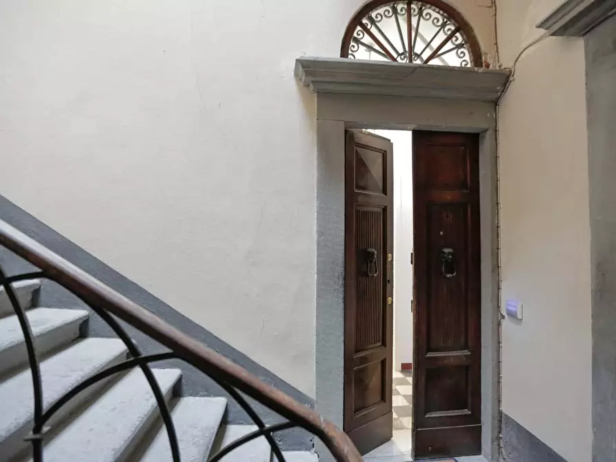 Immagine 46 di Appartamento in affitto  in Via del Ghironcello3 a Lucca