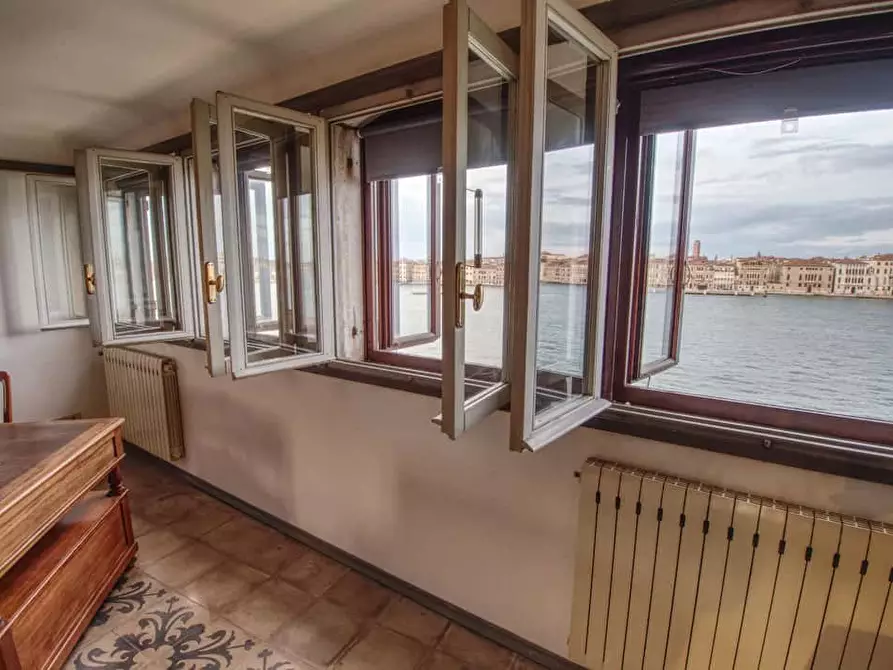 Immagine 13 di Appartamento in affitto  in Fondamenta San Biagio794 a Venezia