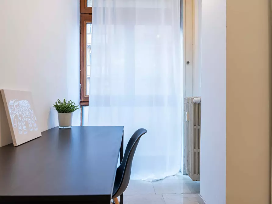 Immagine 2 di Camera in affitto  in Piazza Imperatore Tito8 a Milano