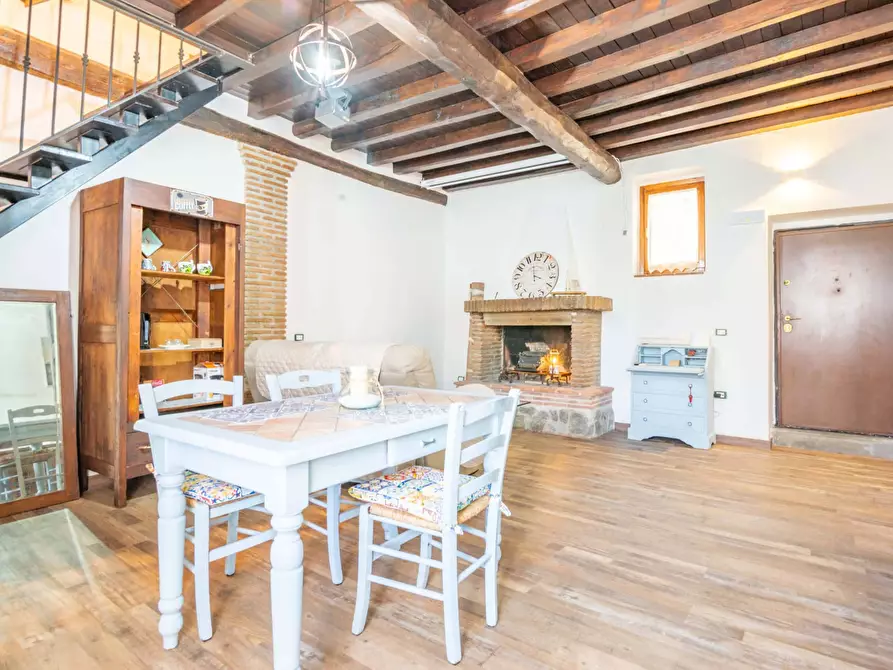 Immagine 3 di Appartamento in affitto  in Via Girolamo Tamburri48 a Bracciano