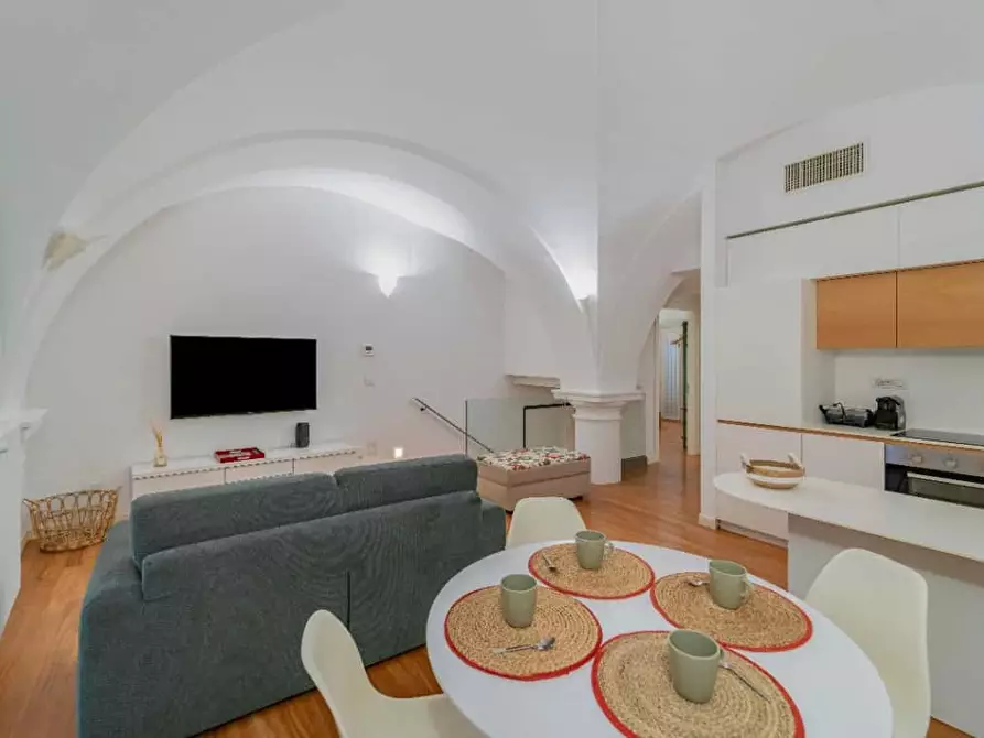 Immagine 17 di Appartamento in affitto  in Via Borgonuovo23 a Bologna