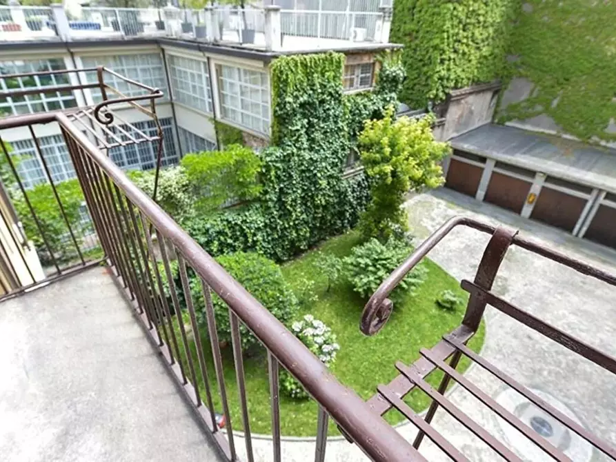 Immagine 17 di Appartamento in affitto  in Via San Vittore6 a Milano