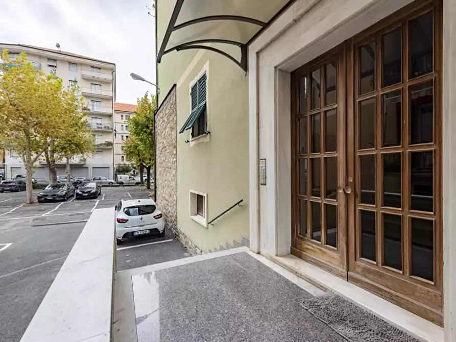 Immagine 31 di Appartamento in affitto  in Via Colonnello Enrico Franceschi a Chiavari