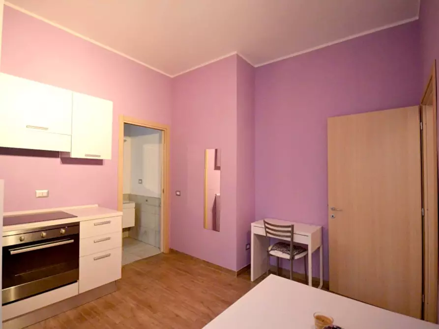 Immagine 5 di Camera in affitto  in Via Bordighera34 a Milano