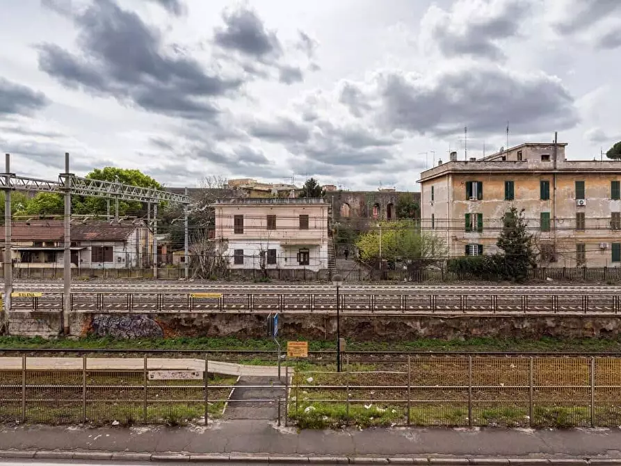 Immagine 6 di Appartamento in affitto  in Via Casilina209 a Roma