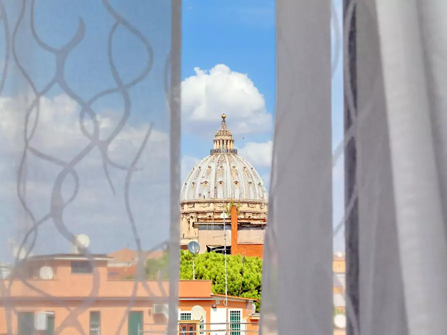 Immagine 23 di Appartamento in affitto  in Via della Cava Aurelia82 a Roma