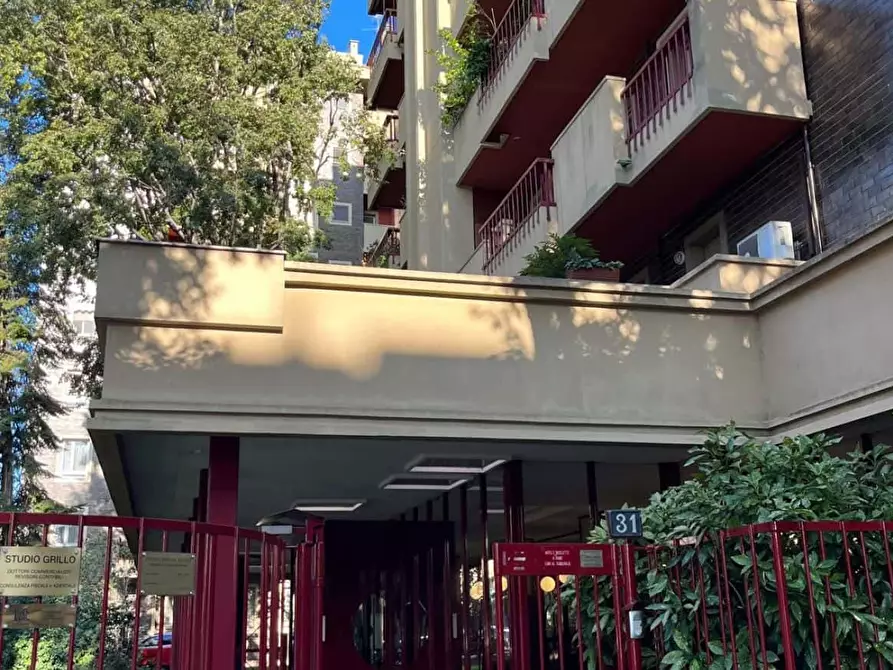 Immagine 39 di Appartamento in affitto  in Via Ambrogio Bergognone da Fossano31 a Milano