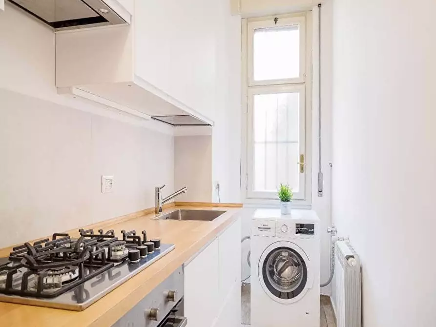 Immagine 20 di Camera in affitto  in Via Pontaccio23 a Milano