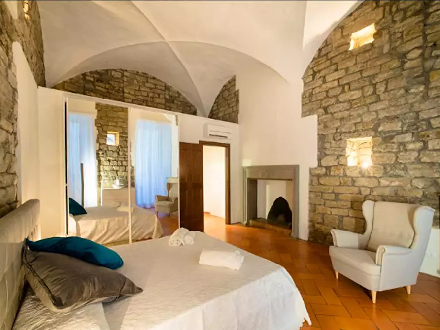 Immagine 4 di Appartamento in affitto  in Borgo Santi Apostoli a Firenze