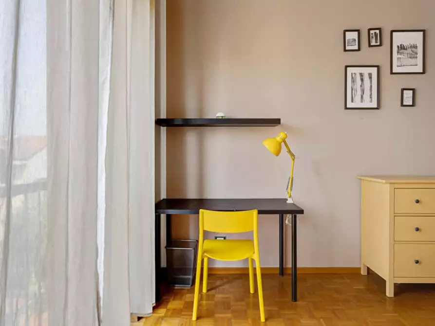 Immagine 6 di Camera in affitto  in Via Curtatone14 a Milano