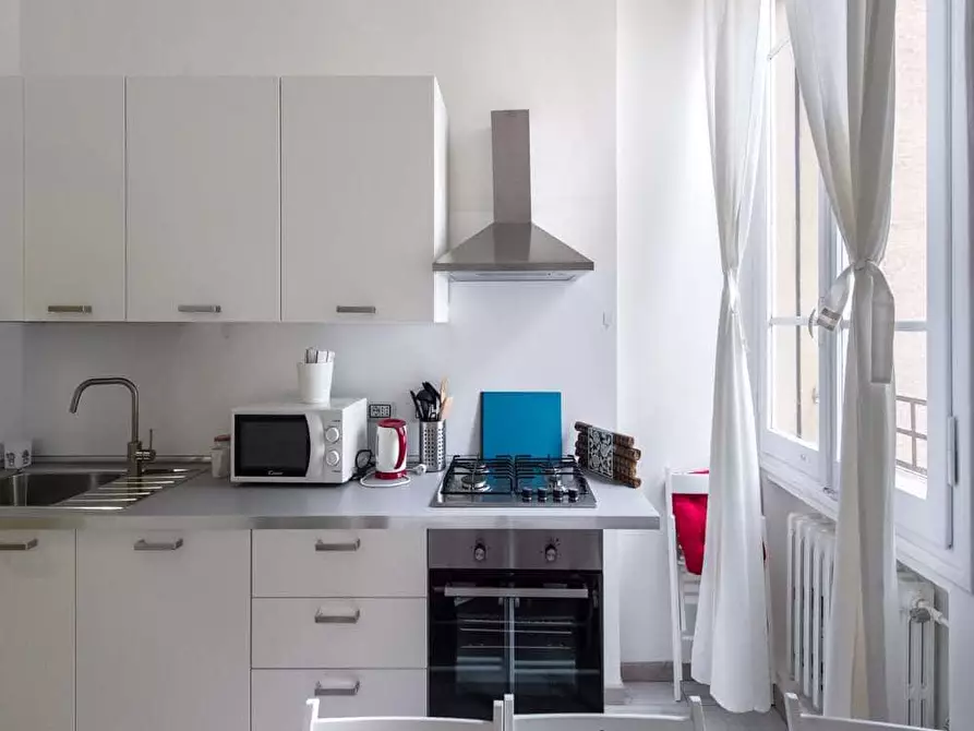 Immagine 16 di Camera in affitto  in Via del Borgo di San Pietro59 a Bologna