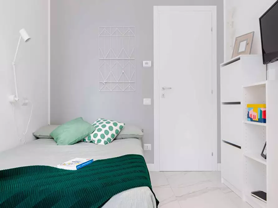 Immagine 1 di Camera in affitto  in Viale Bligny28 a Milano