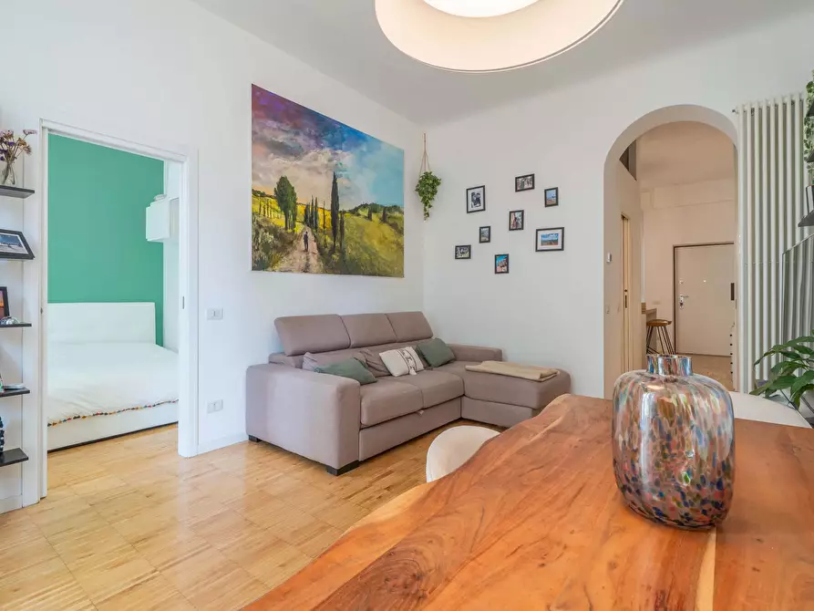 Immagine 43 di Appartamento in affitto  in Via Emilio Cornalia12 a Milano
