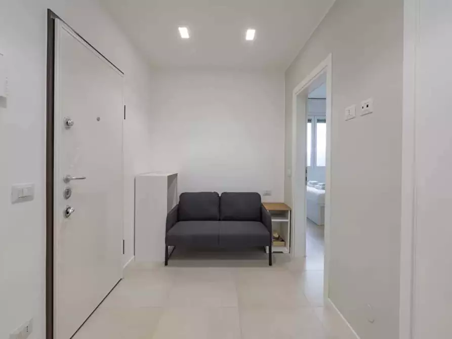 Immagine 20 di Appartamento in affitto  in Via Lodovico Il Moro114 a Milano