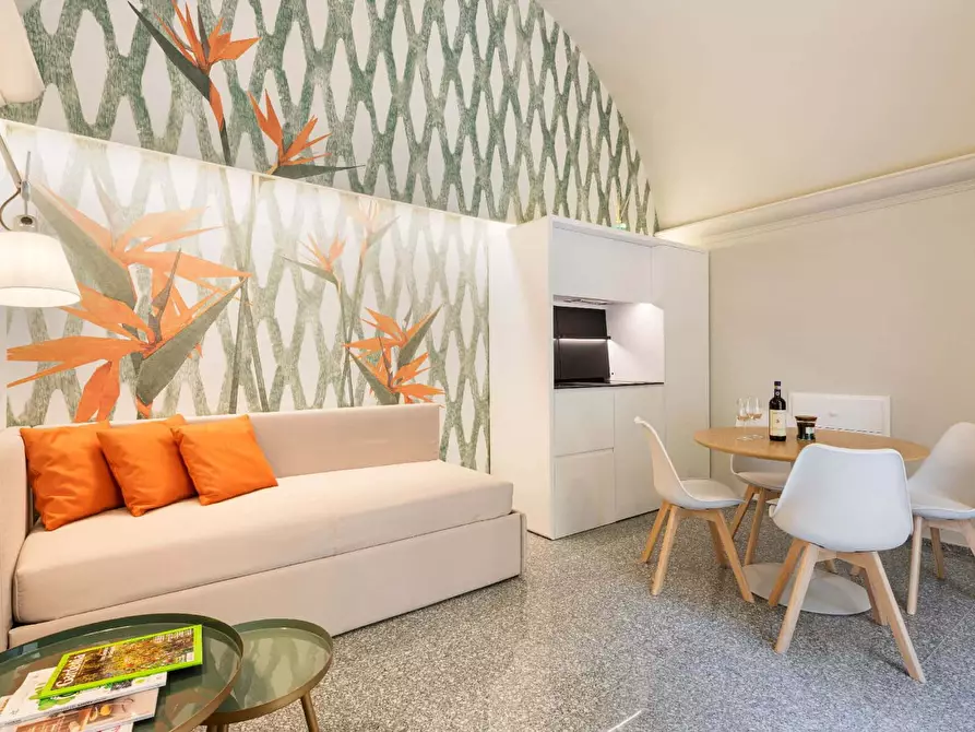 Immagine 17 di Appartamento in affitto  in Via de' Guicciardini a Firenze