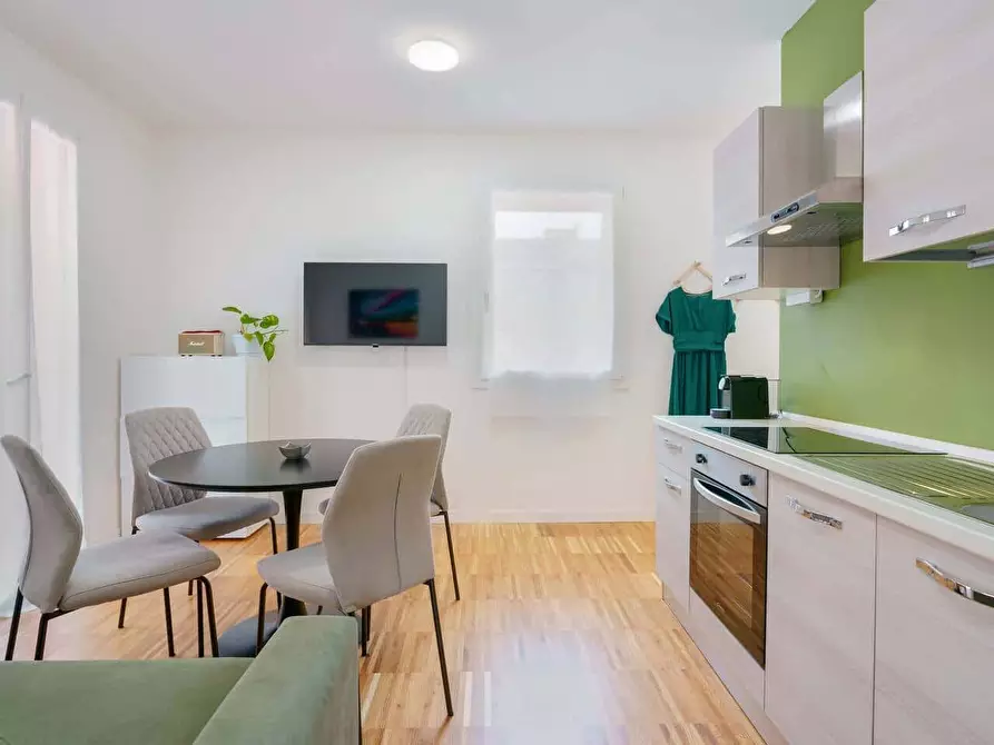 Immagine 19 di Appartamento in affitto  in Via Mascarella86 a Bologna