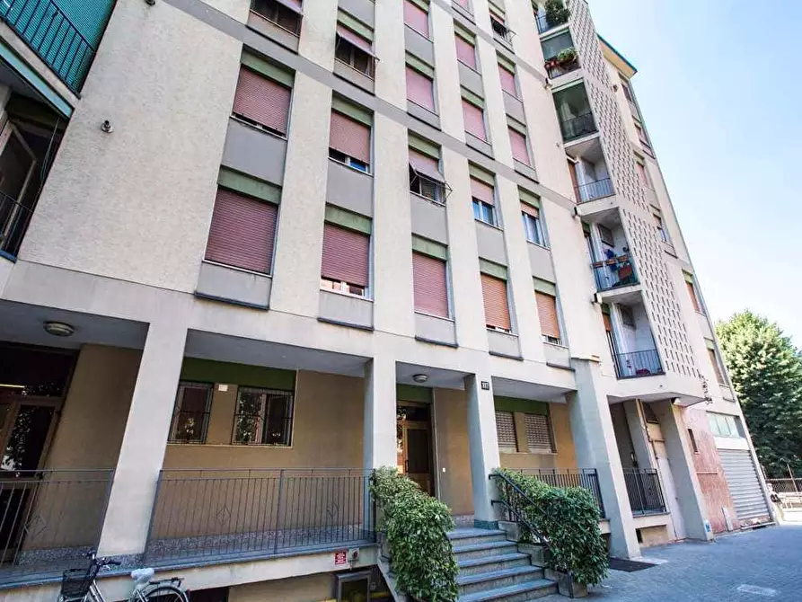 Immagine 13 di Camera in affitto  in Via Gallarate107 a Milano