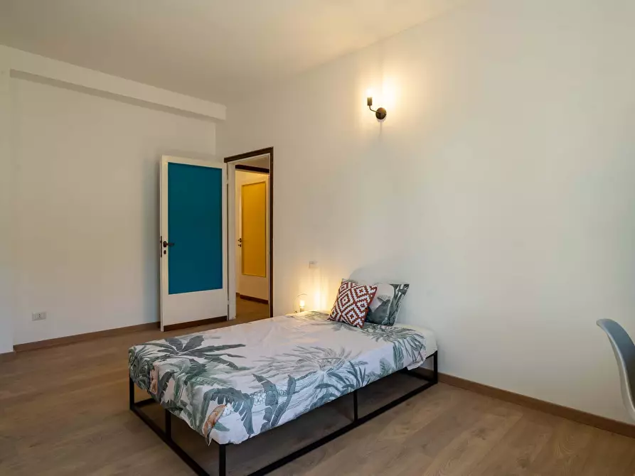 Immagine 3 di Camera in affitto  in Viale Gran Sasso10 a Milano