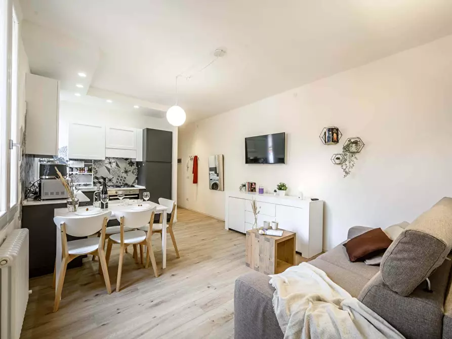 Immagine 52 di Appartamento in affitto  in Viale C. Sigonio76/2 a Modena