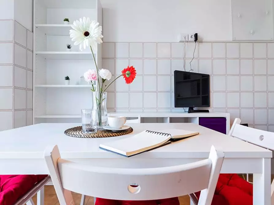 Immagine 9 di Camera in affitto  in Via dei Missaglia13 a Milano