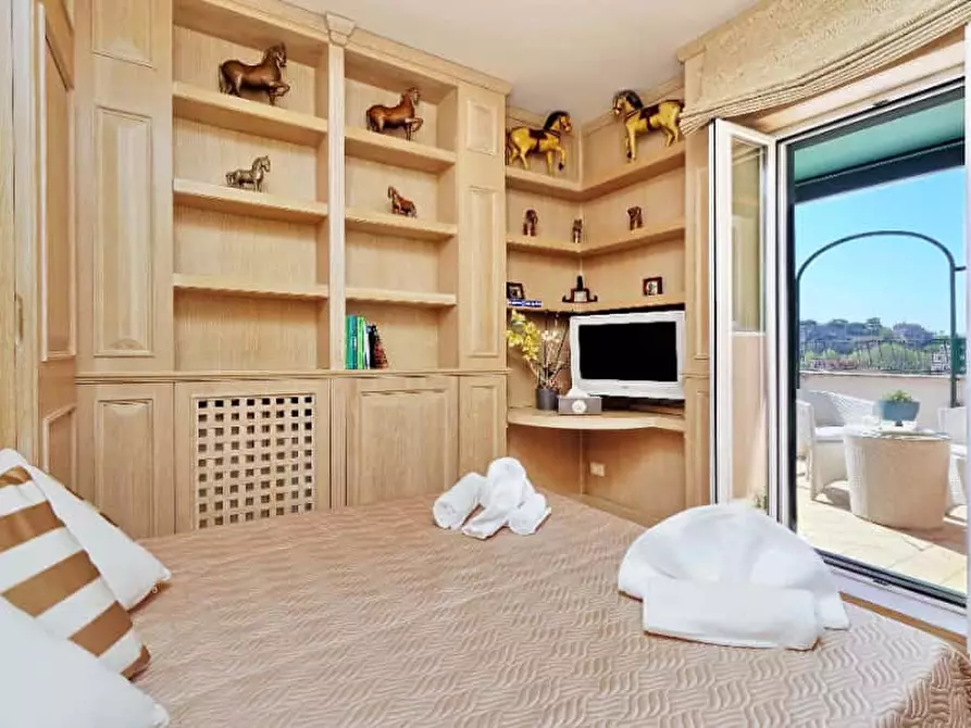 Immagine 20 di Appartamento in affitto  in Via della Botticella21 a Roma