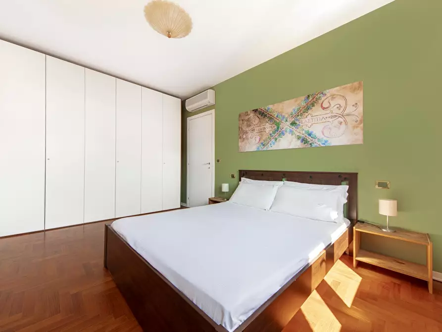 Immagine 10 di Appartamento in affitto  in Via Battindarno13 a Bologna