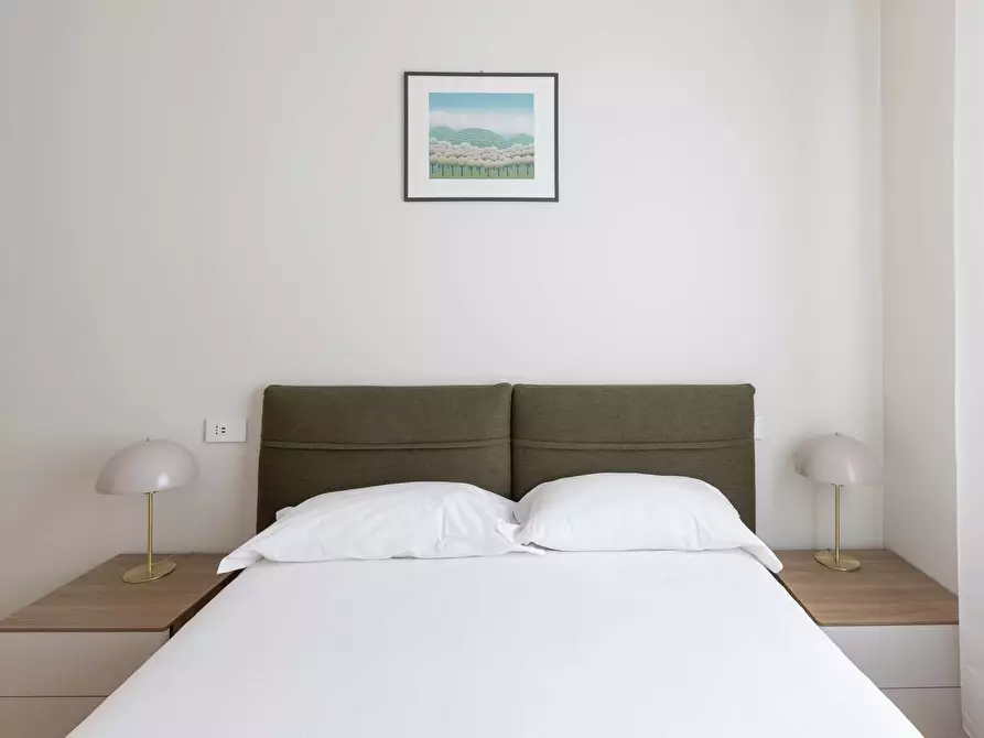 Immagine 5 di Appartamento in affitto  in Viale Certosa133 a Milano