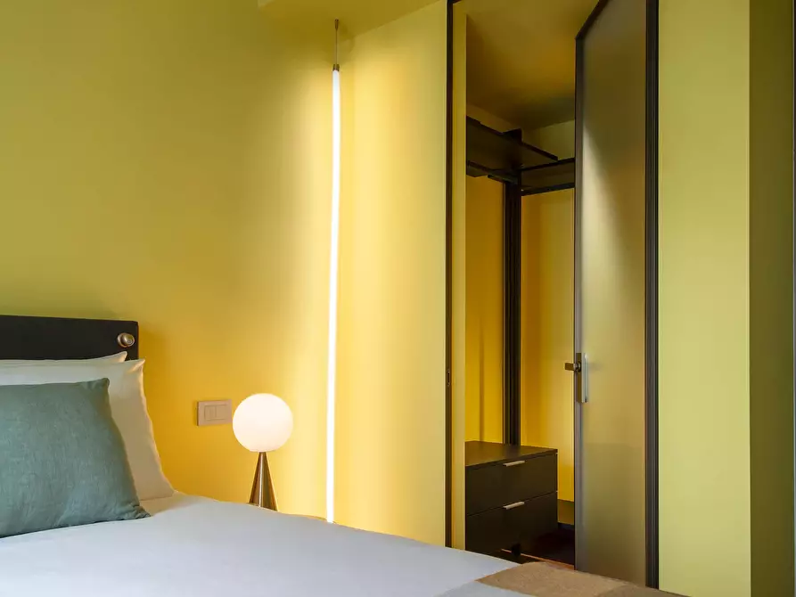 Immagine 4 di Appartamento in affitto  in Via Alessandro Manzoni25 a Milano