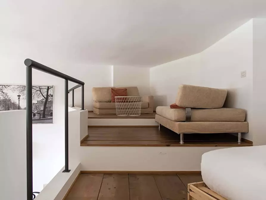 Immagine 5 di Appartamento in affitto  in Via Enrico Caviglia5 a Milano