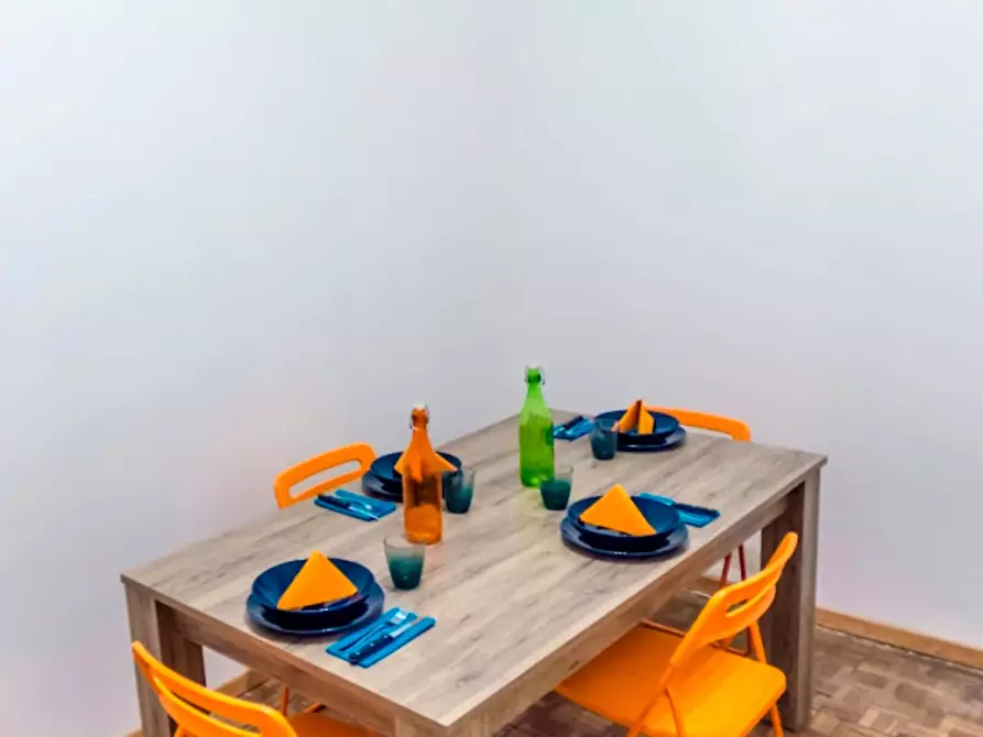 Immagine 18 di Camera in affitto  in Corso Sebastopoli a Torino