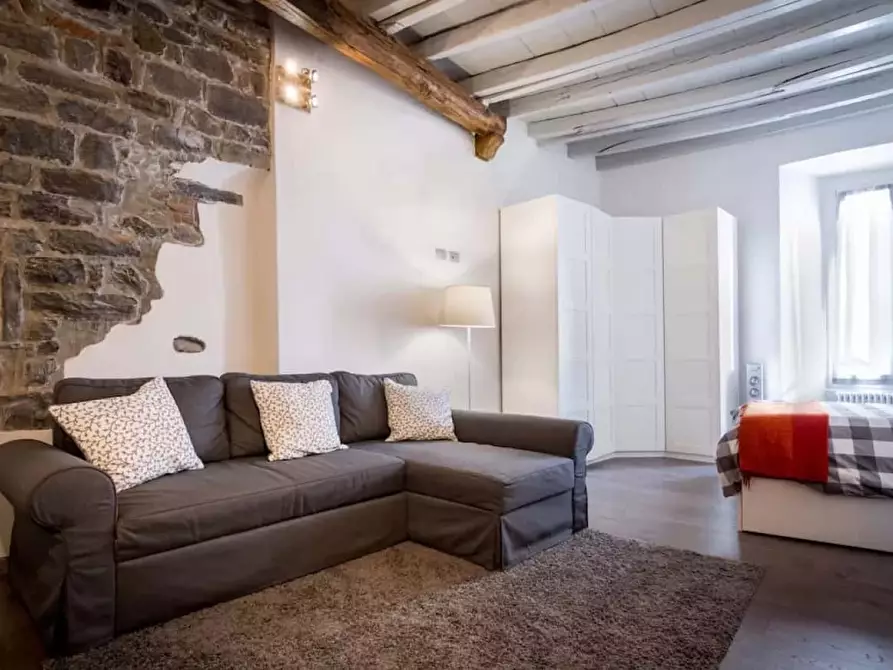 Immagine 1 di Appartamento in affitto  in Via Pietro Boldoni16 a Como