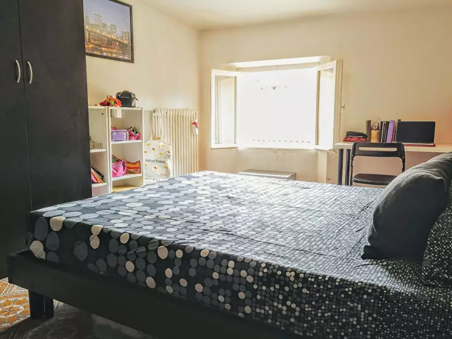 Immagine 2 di Camera in affitto  in Vicolo Mustacchi8 a Verona