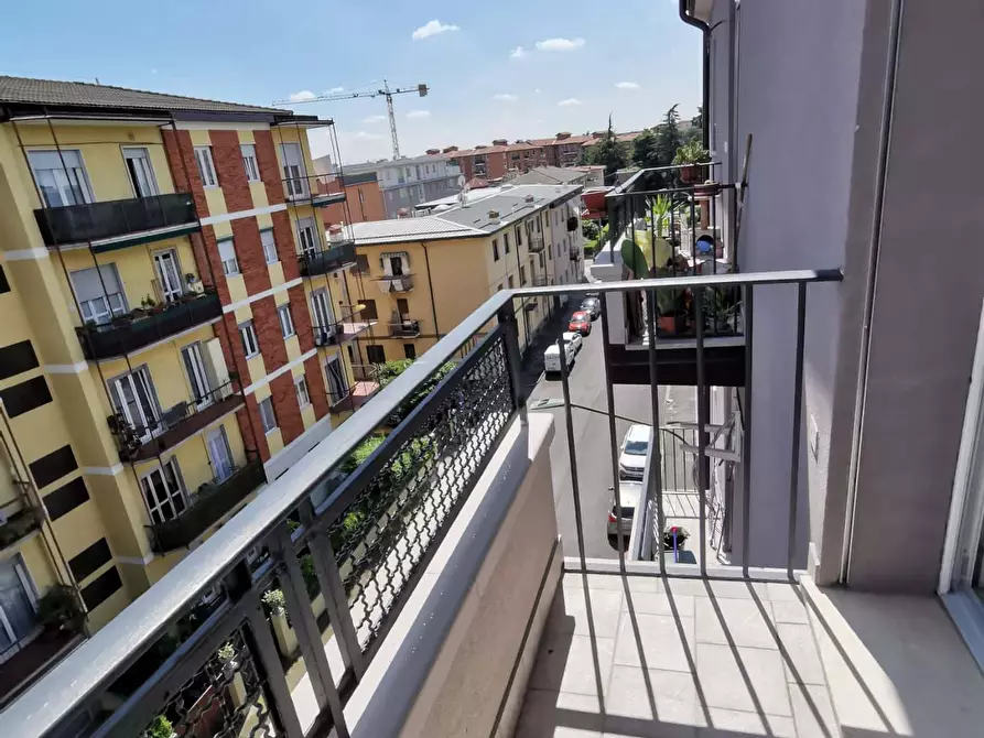 Immagine 12 di Camera in affitto  in Via Carlo Stuparich23 a Brescia