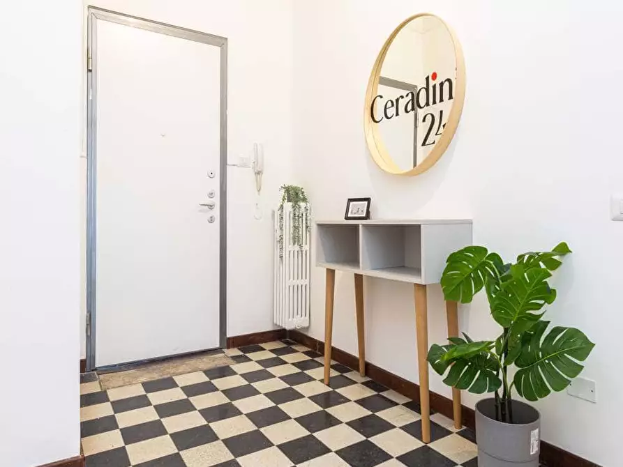 Immagine 13 di Camera in affitto  in Via Giulio Ceradini24 a Milano