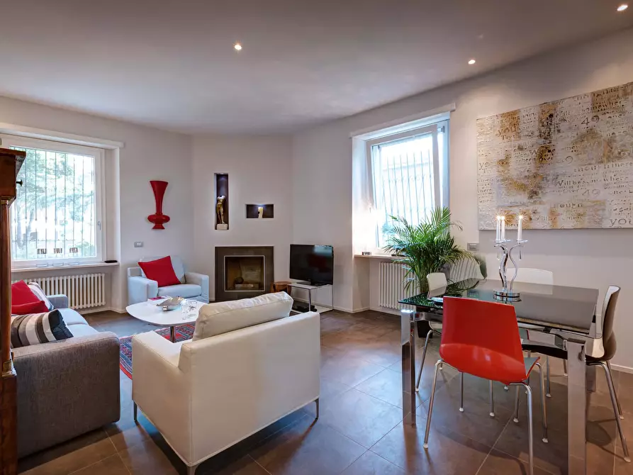 Immagine 2 di Appartamento in affitto  in Via Appia Pignatelli a Roma