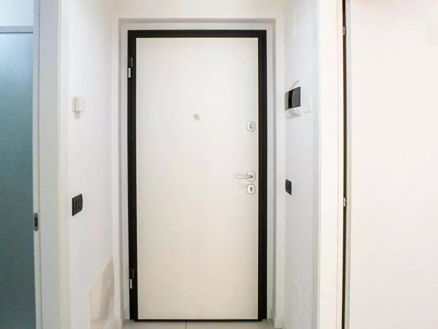 Immagine 19 di Appartamento in affitto  in Via Luigi Mercantini a Milano