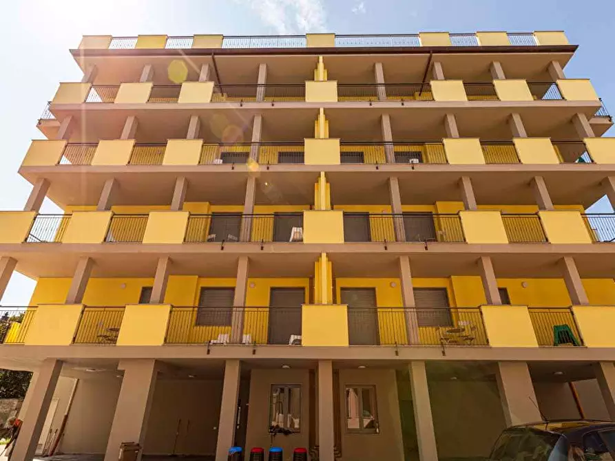 Immagine 23 di Camera in affitto  in Via Giuseppe Regaldi19 a Milano