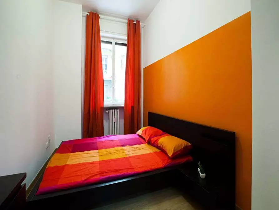 Immagine 2 di Camera in affitto  in Via Ravizza34 a Milano