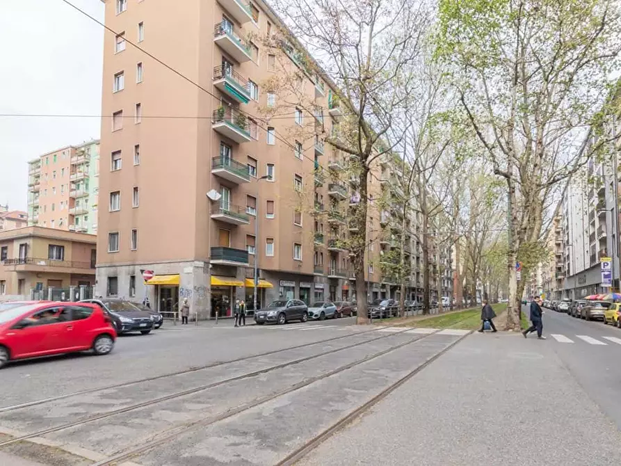 Immagine 22 di Appartamento in affitto  in Via Giambellino40 a Milano