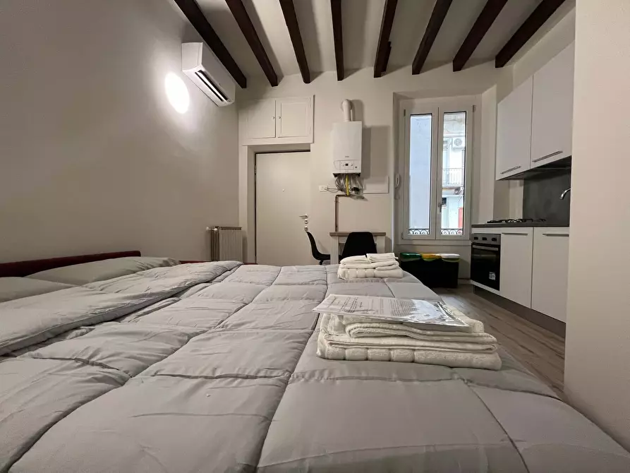 Immagine 13 di Appartamento in affitto  in Via Marco Aurelio45 a Milano