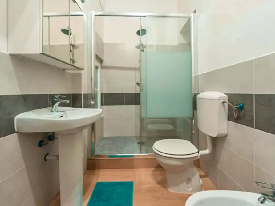 Immagine 11 di Camera in affitto  in Via Luigi Cibrario39 a Torino