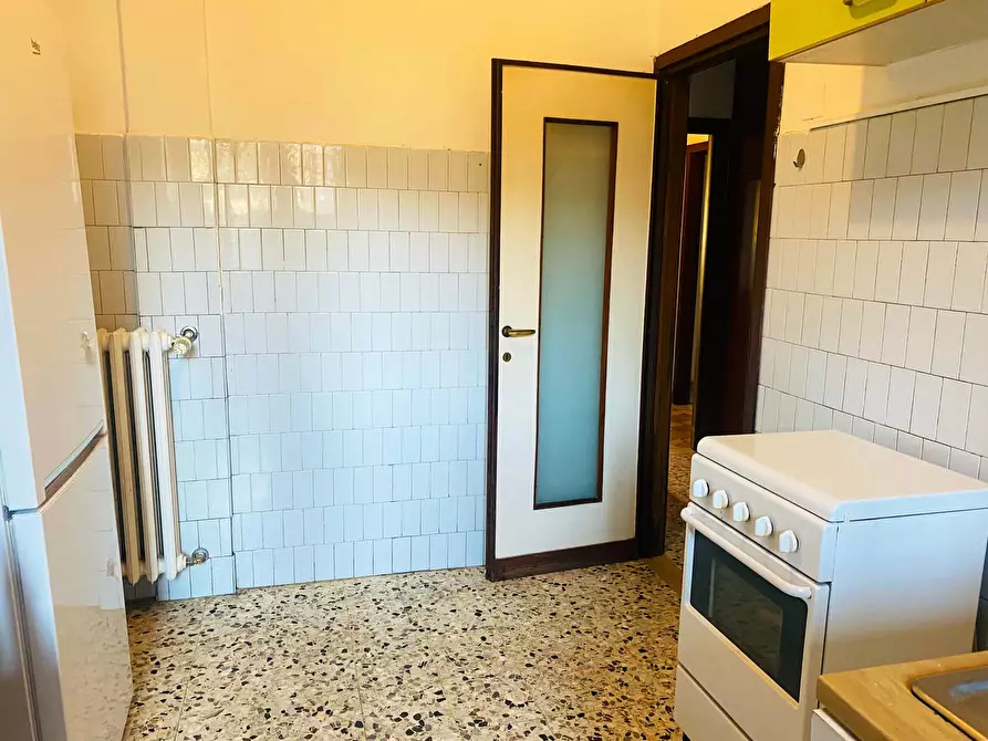 Immagine 16 di Camera in affitto  in Via Ercolano a Milano