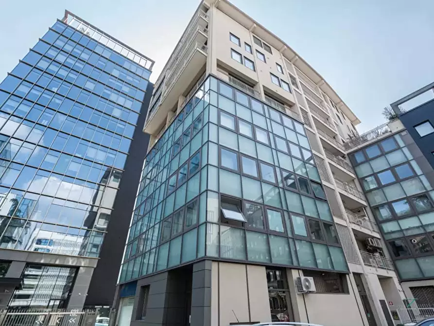 Immagine 53 di Appartamento in affitto  in Via Ippolito Rosellini2 a Milano