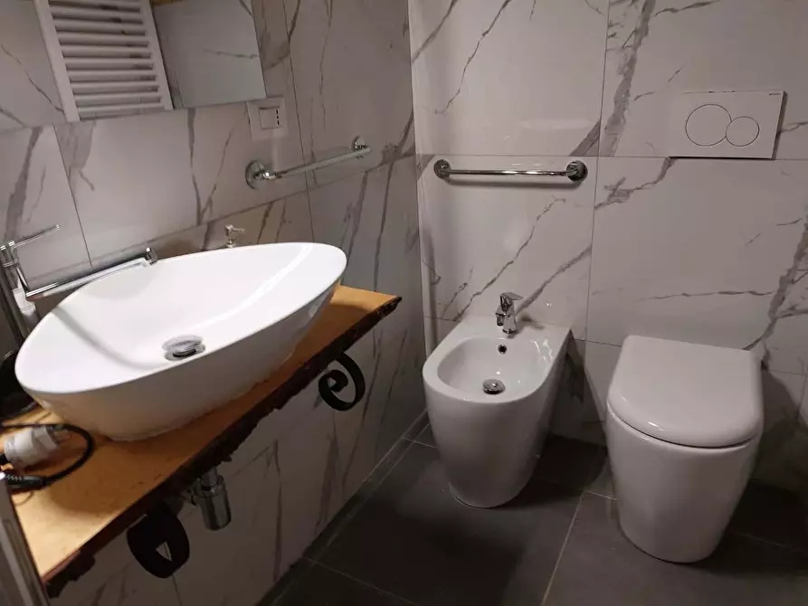 Immagine 4 di Appartamento in affitto  in Via Orsini del Balzo a Galatone