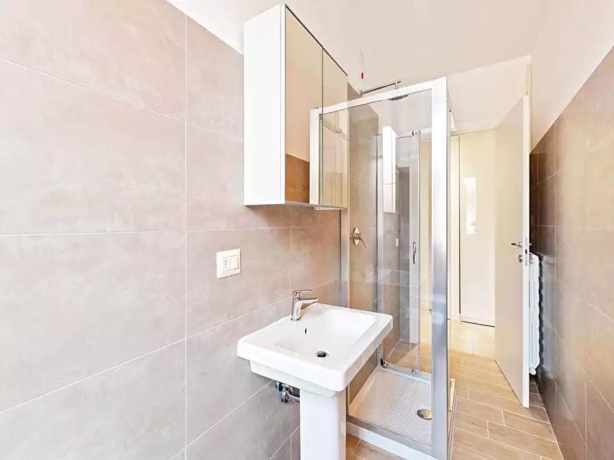 Immagine 6 di Camera in affitto  in Via Pantigliate6 a Milano