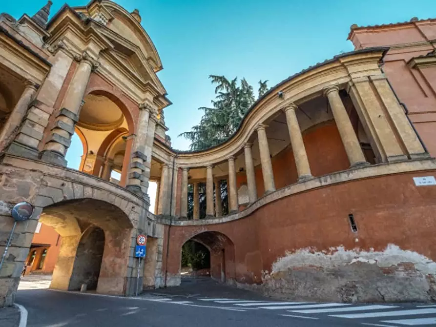 Immagine 11 di Appartamento in affitto  in Via Porrettana31 a Bologna