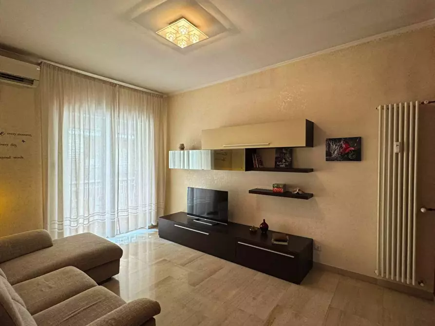 Immagine 3 di Appartamento in affitto  in Via San Casciano dei Bagni20 a Roma