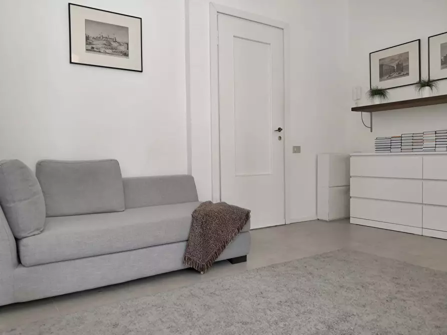 Immagine 2 di Appartamento in affitto  in Via Vincenzo Monti55 a Milano