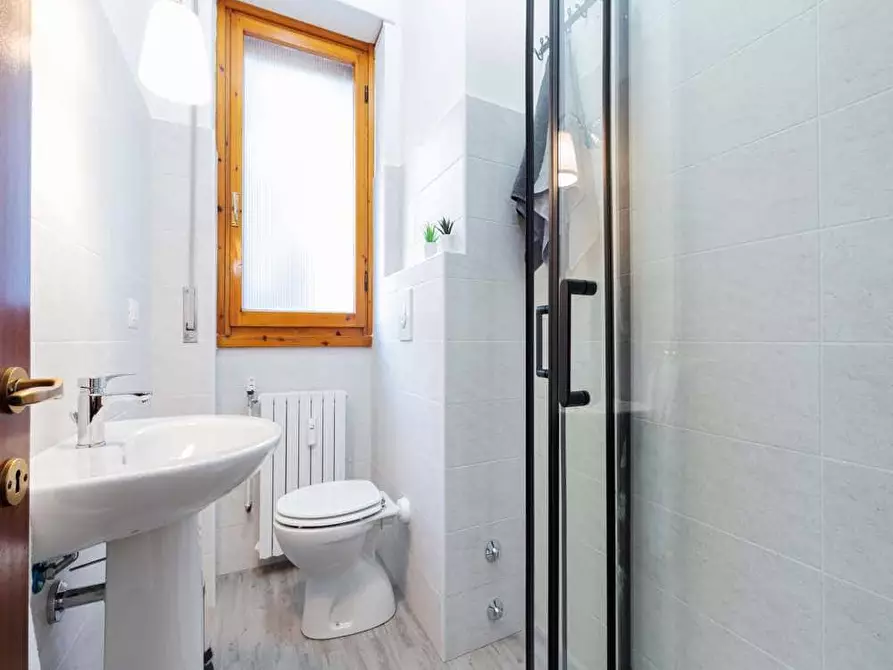 Immagine 19 di Camera in affitto  in Via Del Reno14 a Milano